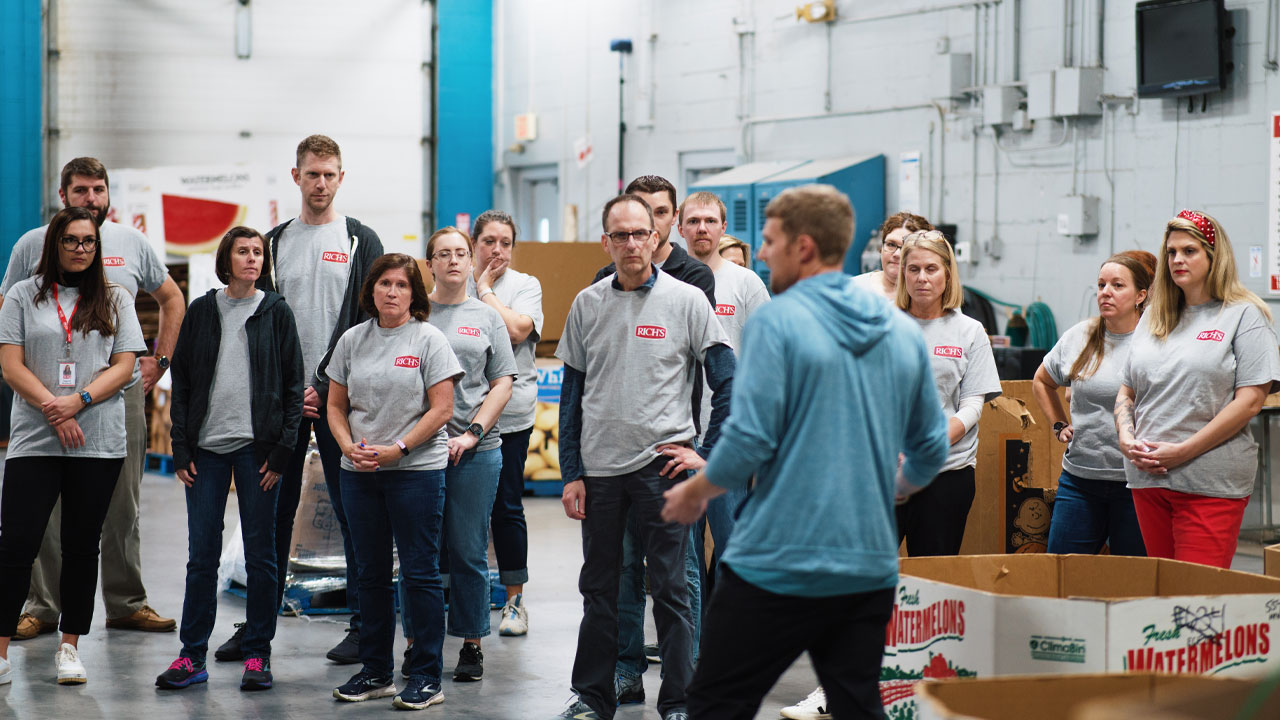 Stron Riach Rich Products Increases Hunger Relief Efforts with $200K Donation ...